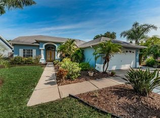 1093 Captains Way, Tarpon Springs, FL 34689
