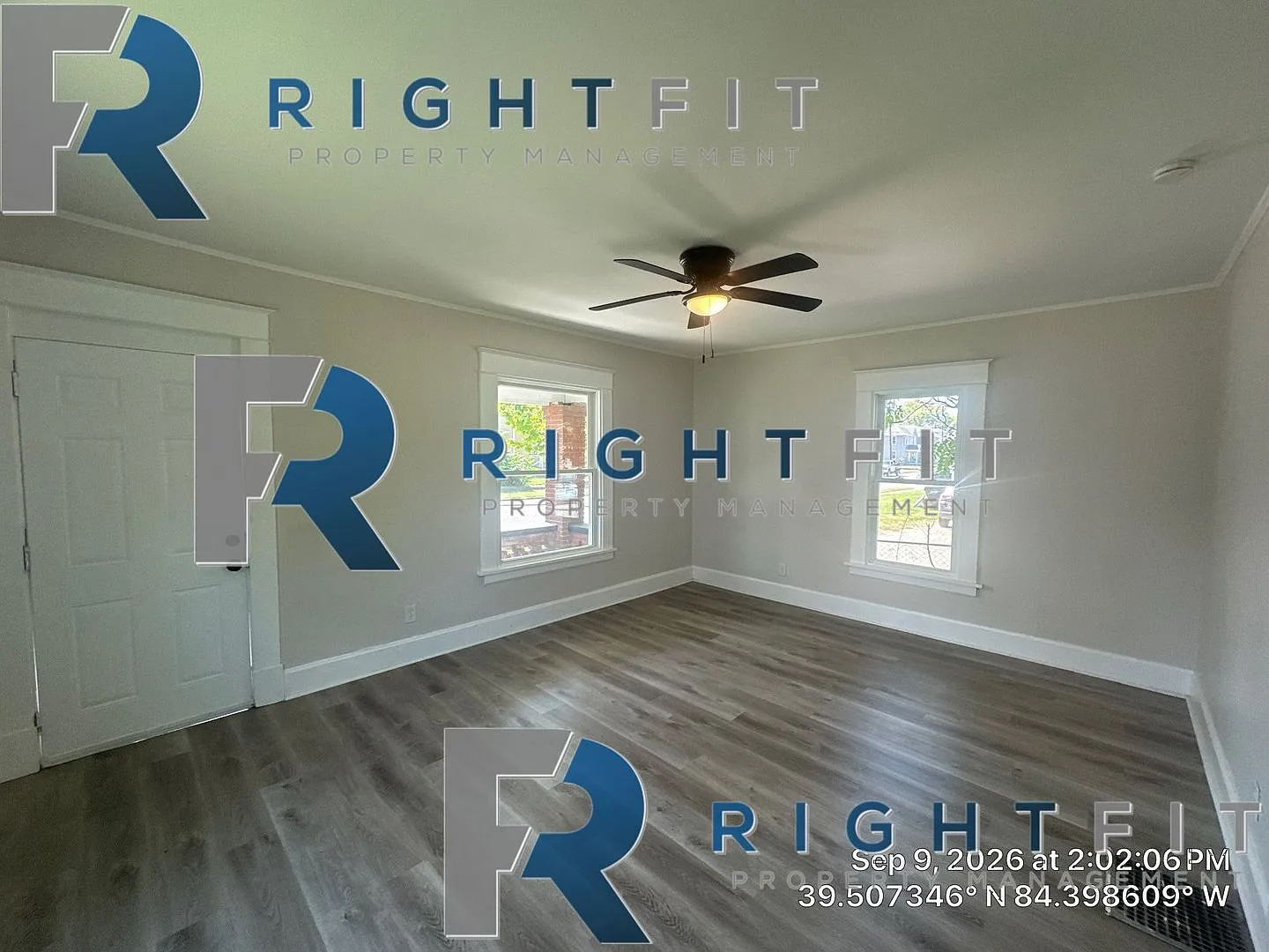 Freshly Renovated Home In Middletown! — Photo 4
