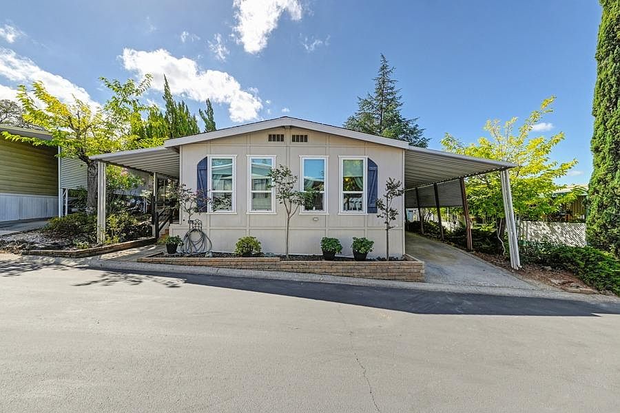 1st image of 1629 Tulip Cir #109