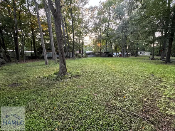 23/24 Carlyene Dr, Midway, GA 31320