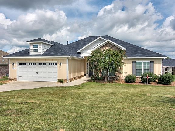 2nd image of 645 Wickham Dr