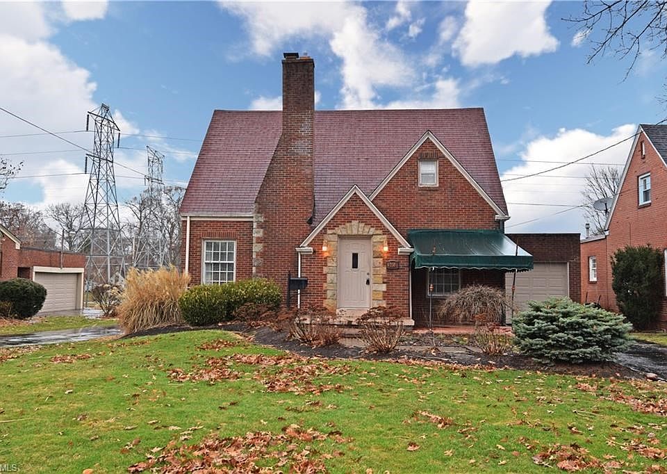 1st image of 218 Brookfield Ave