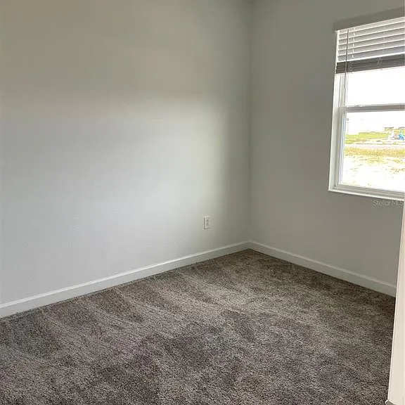 7152 Dilly Lake Ave — Photo 4