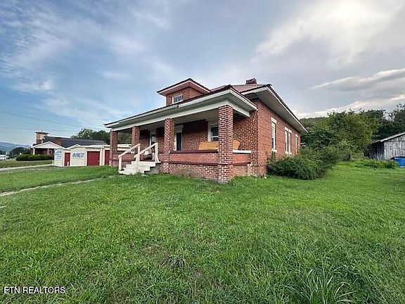 4th image of 6148 Dr Thomas Walker Rd