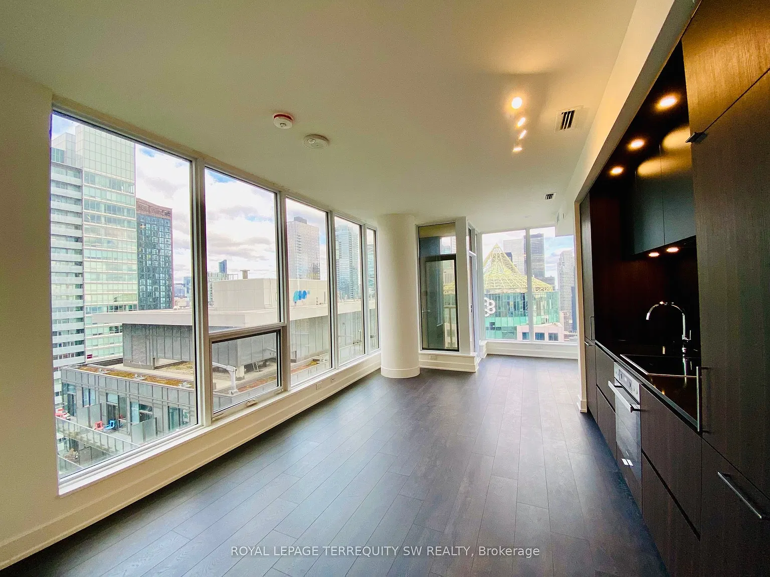 2 bed, $3,800 — Photo 3
