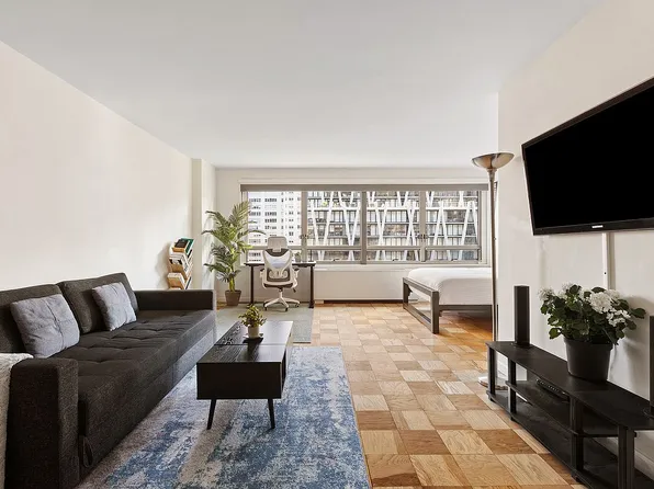 170 W End Ave APT 12C, New York, NY 10023