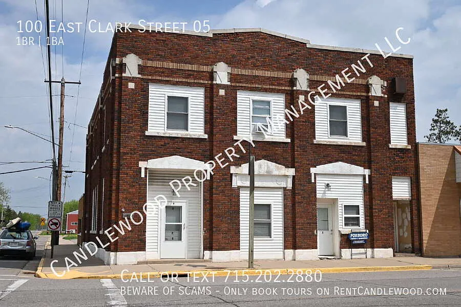 Building Photo - 100 E Clark St #5