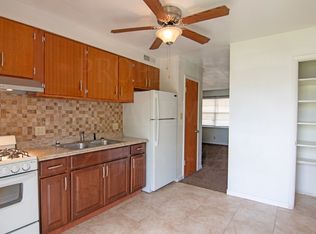 403 W 9th St APT 24, Coffeyville, KS 67337