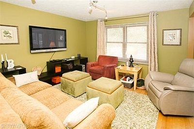 3rd image of 9661 Firefly Ave