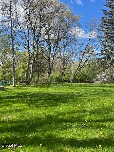 2nd image of L10.2 Colonial Avenue
