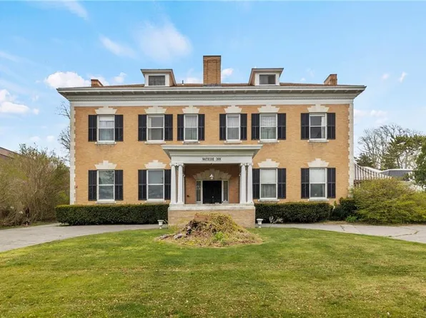 406 Bellevue Ave, Newport, RI 02840