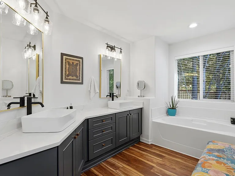 13936 SW Uplands Dr — Photo 28