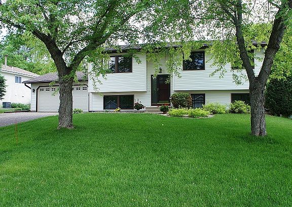 2nd image of 2523 Cochrane Dr