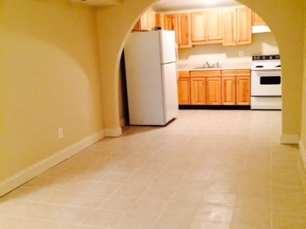 701 Proxmire Ct, Fort Washington, MD 20744