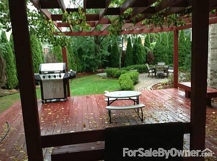 4th image of 5171 Provincial Dr