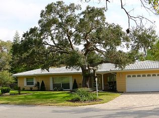 1063 Rosemary Dr, Largo, FL 33770