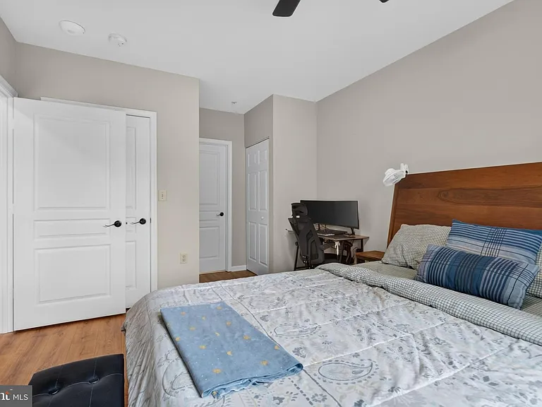 12919 Alton Sq #220 — Photo 20