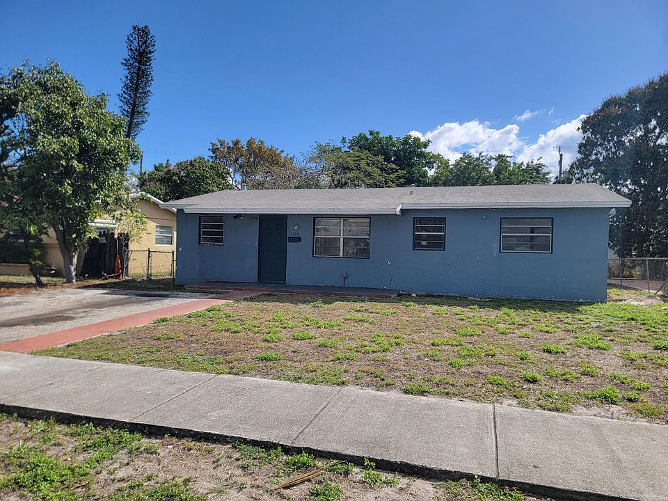 1st image of 5320 NE 9th Avenue