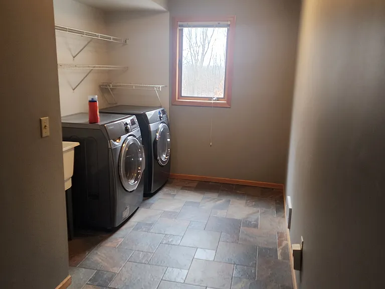 7838 Dover Cv — Photo 22