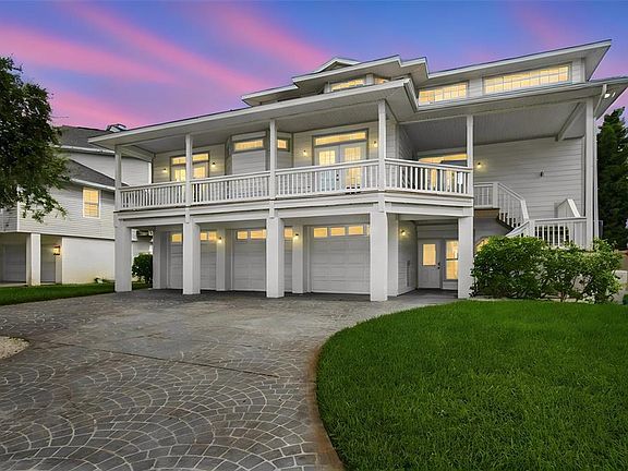 4th image of 930 59TH AVENUE