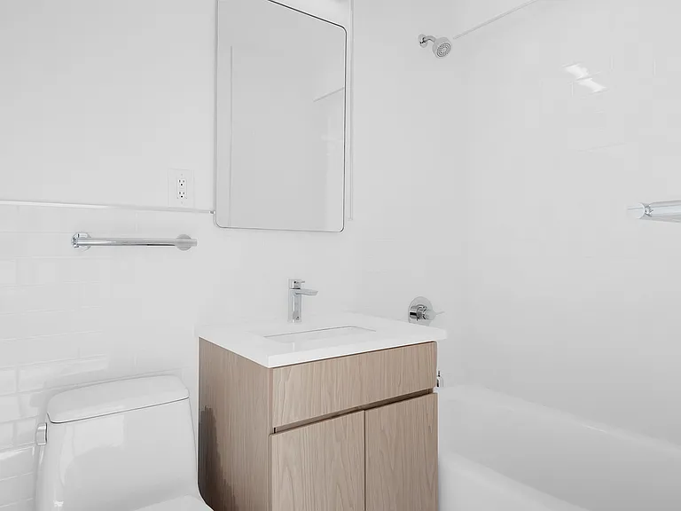 501 E 87th St #PENTHOUSE — Photo 13
