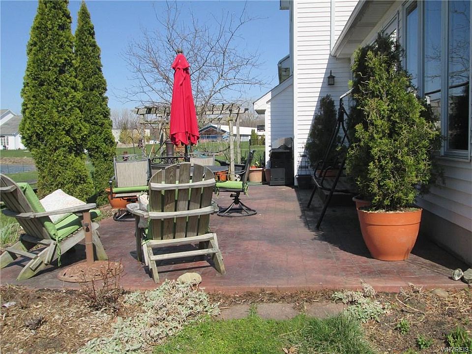 1st image of 5458 Center Pine Ln