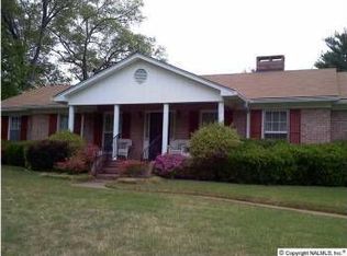 1216 W Market St, Athens, AL 35611