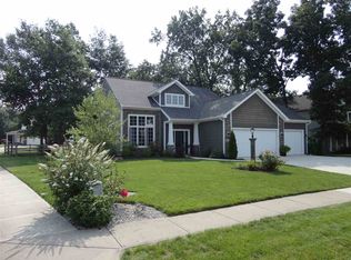 13728 Hammerhill Way, Fort Wayne, IN 46845