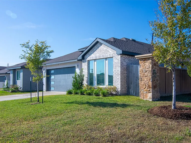 7226 Telford Hollow Trl — Photo 5