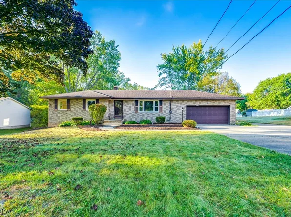 4426 Reimer Rd, Barberton, OH 44203