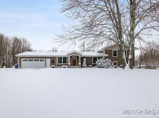 6464 Blair St, Hudsonville, MI 49426