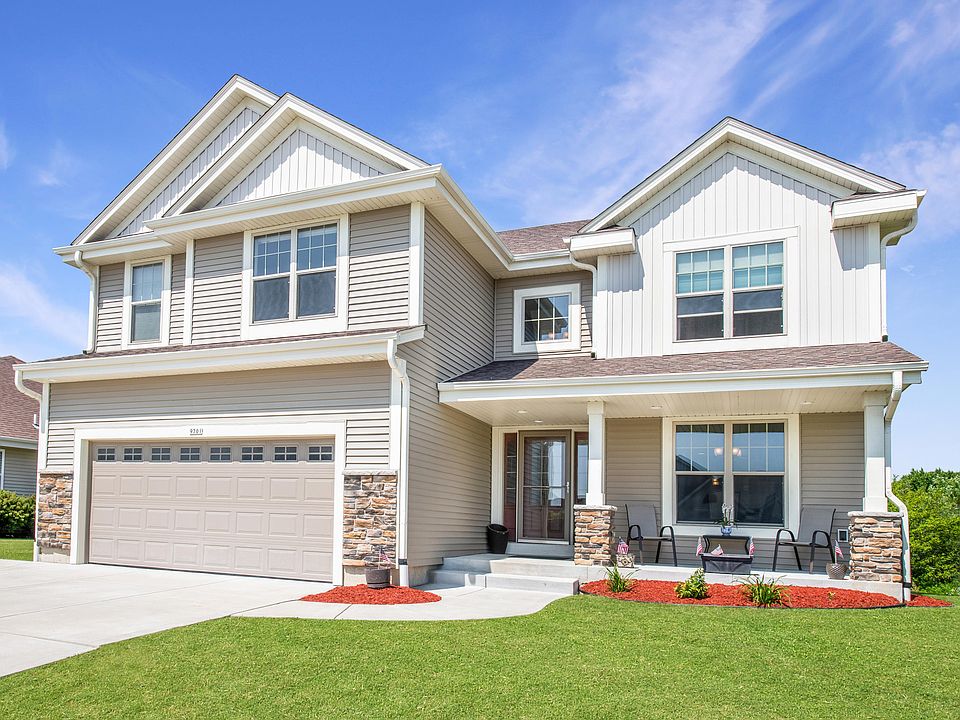1st image of 9701 S Bluegrass Pl