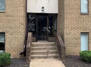 525 Florida Ave #28, Herndon, VA 20170