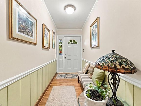 5th image of 5172 Nicole Rd