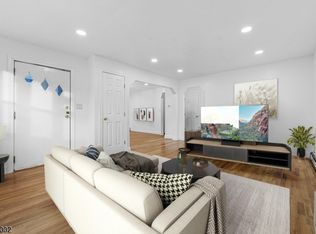 272-274 W End Ave, Newark, NJ 07106