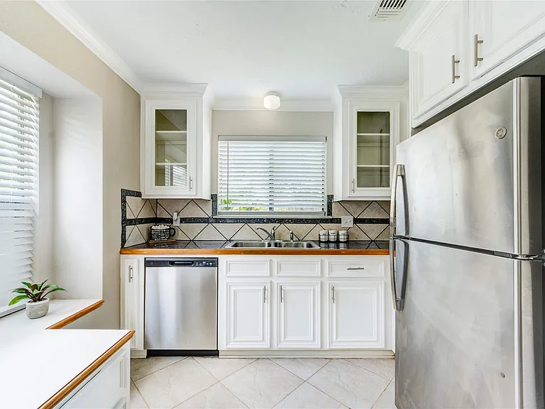 5255 Beaverbrook Dr — Photo 18