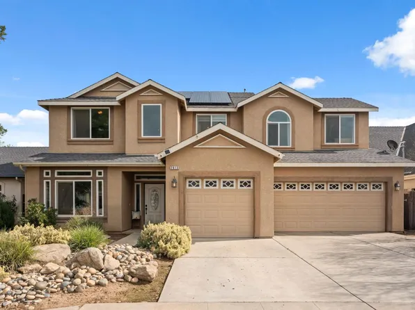 2613 Applegate Ave, Clovis, CA 93611