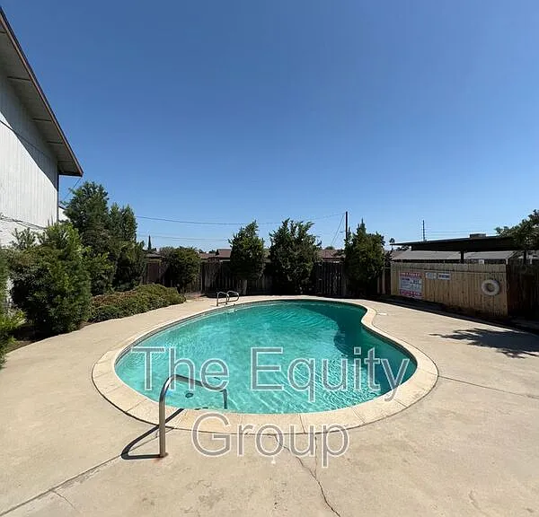 1865 Emma Lee Ln — Photo 23