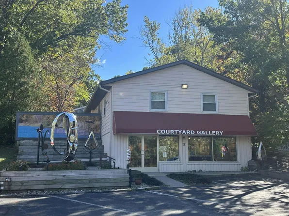 1 S Griffith St, New Buffalo, MI 49117