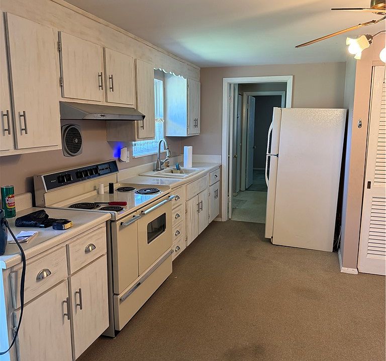 2nd image of 123 Lodestone Dr