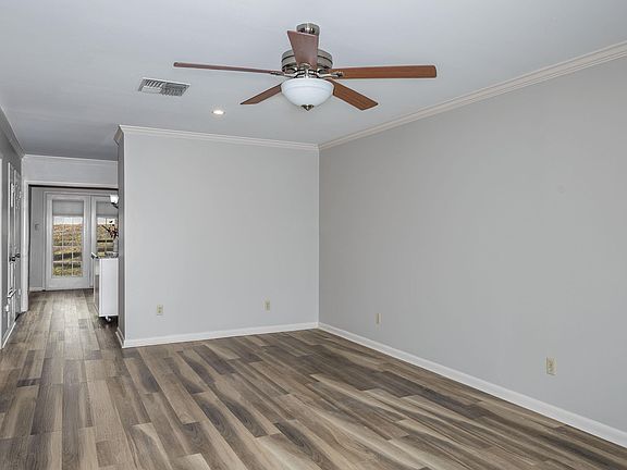 5th image of 7604 Ohio St APT 10