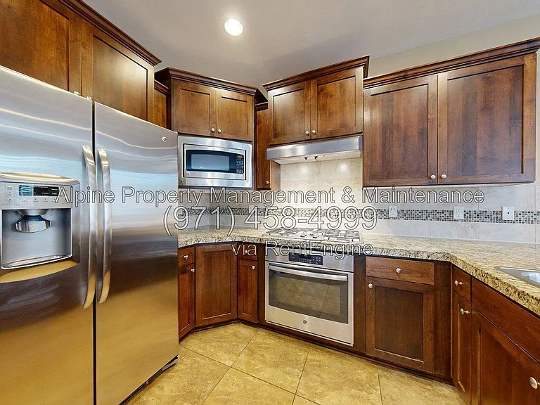 9495 NW Ember Ln — Photo 20