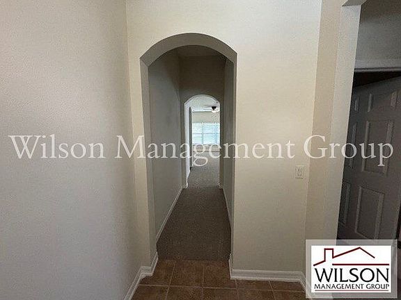 2nd image of 1819 Saffron Plum Ln