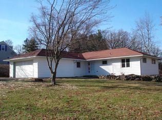 21 Valley Rd, Wappingers Falls, NY 12590