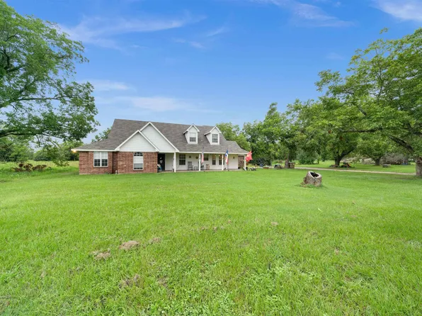 19951 County Road 3411, Chandler, TX 75758