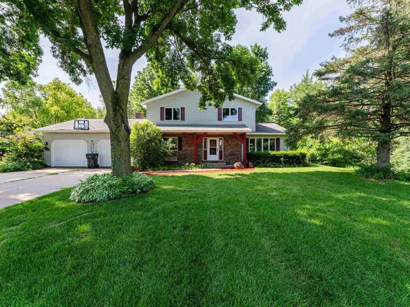 2200 East FILLMORE STREET, Marshfield, WI 54449