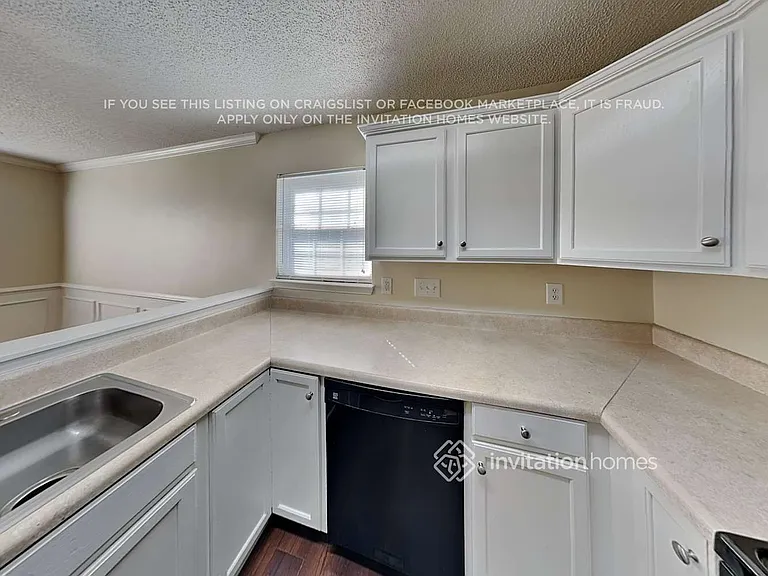 7010 Chieftain Dr — Photo 8