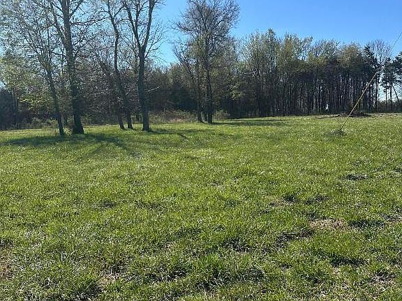3rd image of 195 County Road 426