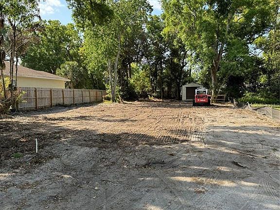 5th image of 1207 PINE AVENUE NW LOT 12