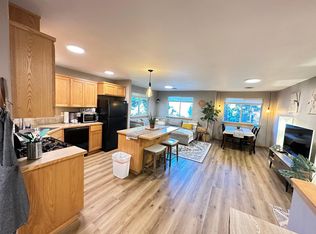 61379 Sally Ln UNIT 1, Bend, OR 97702